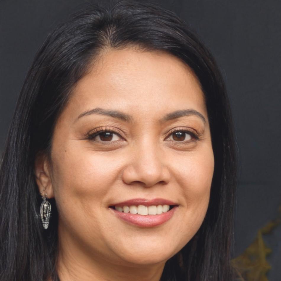 Sarah testimonial portrait